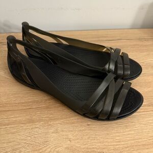 Crocs Isabella Huarache II Sandals Women’s 8 Black Strappy Jelly Flats Shoes